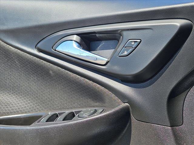 Certified 2017 Chevrolet Malibu LT FWD image 11