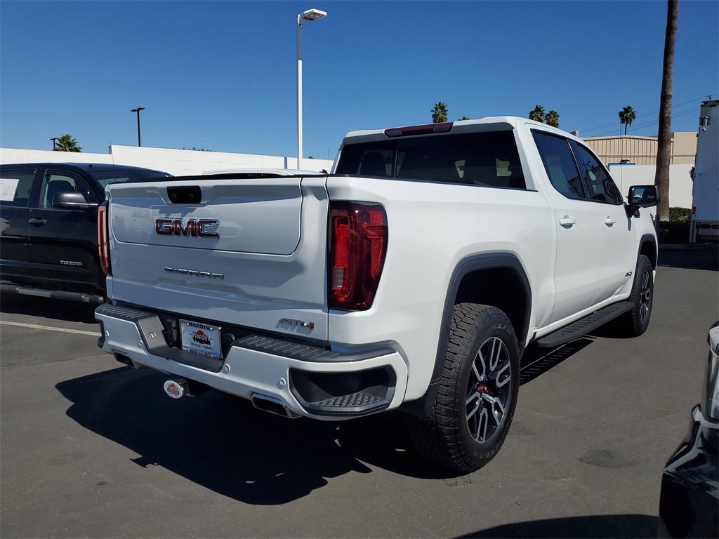 Used 2023 GMC Sierra 1500 AT4 w/ AT4 Premium Package image 5