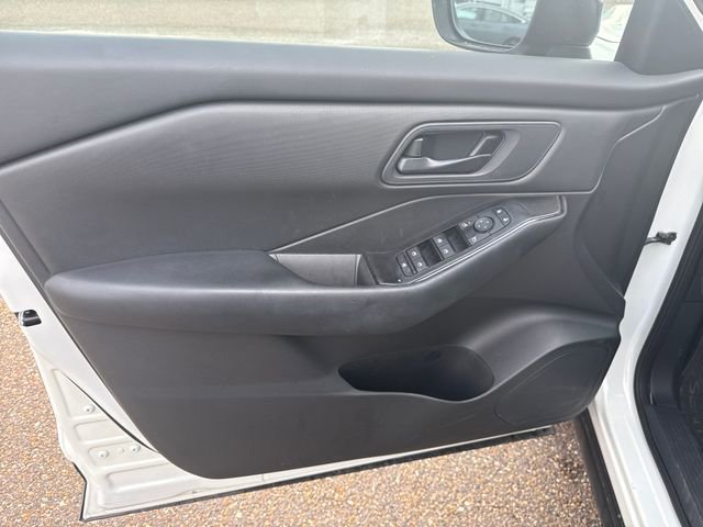 Certified 2024 Nissan Rogue S AWD/4WD image 10