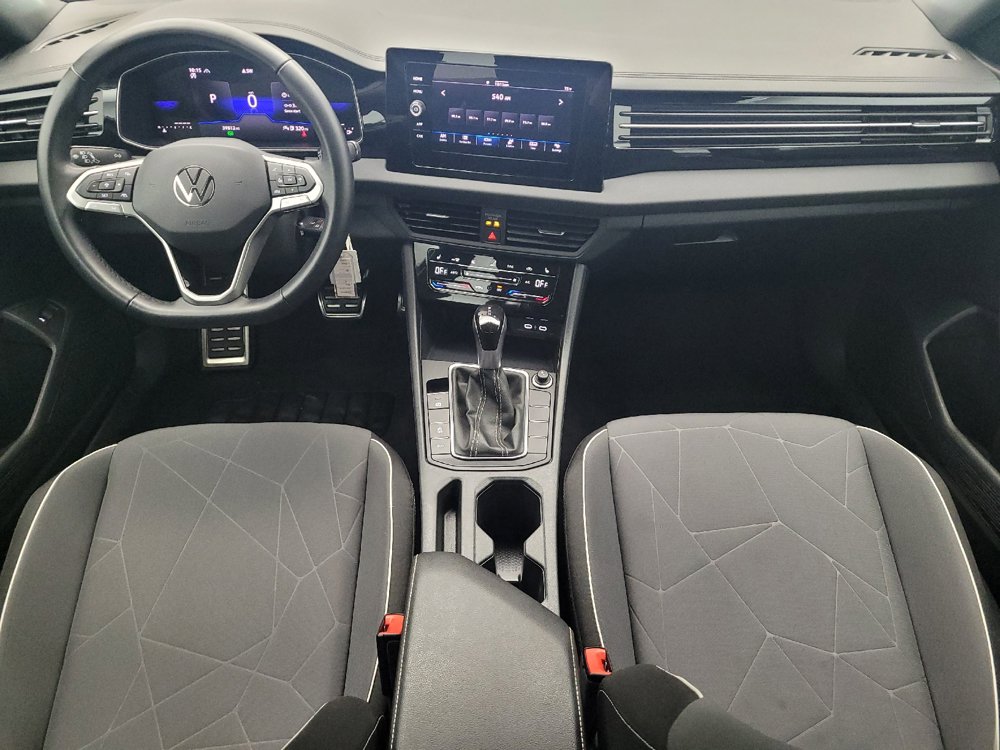 Used 2025 Volkswagen Jetta Sport FWD image 22