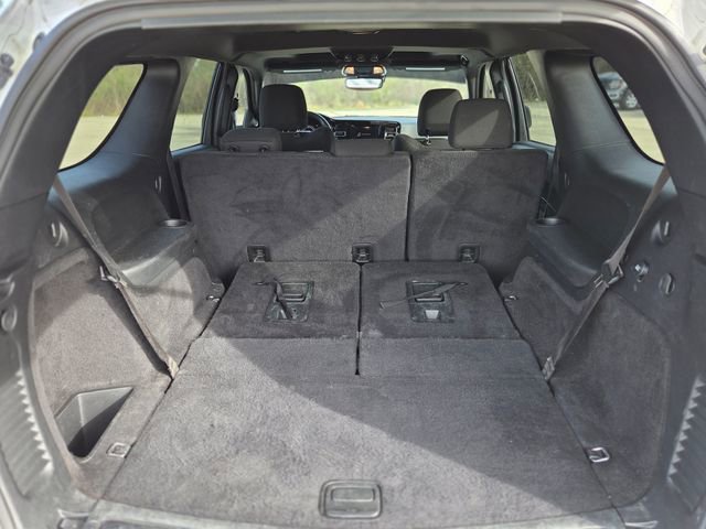 Used 2023 Dodge Durango SXT w/ SXT Blacktop Group image 5
