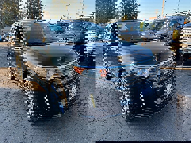 Used 2014 Ford Edge Sport w/ Driver Entry Package FWD image 1