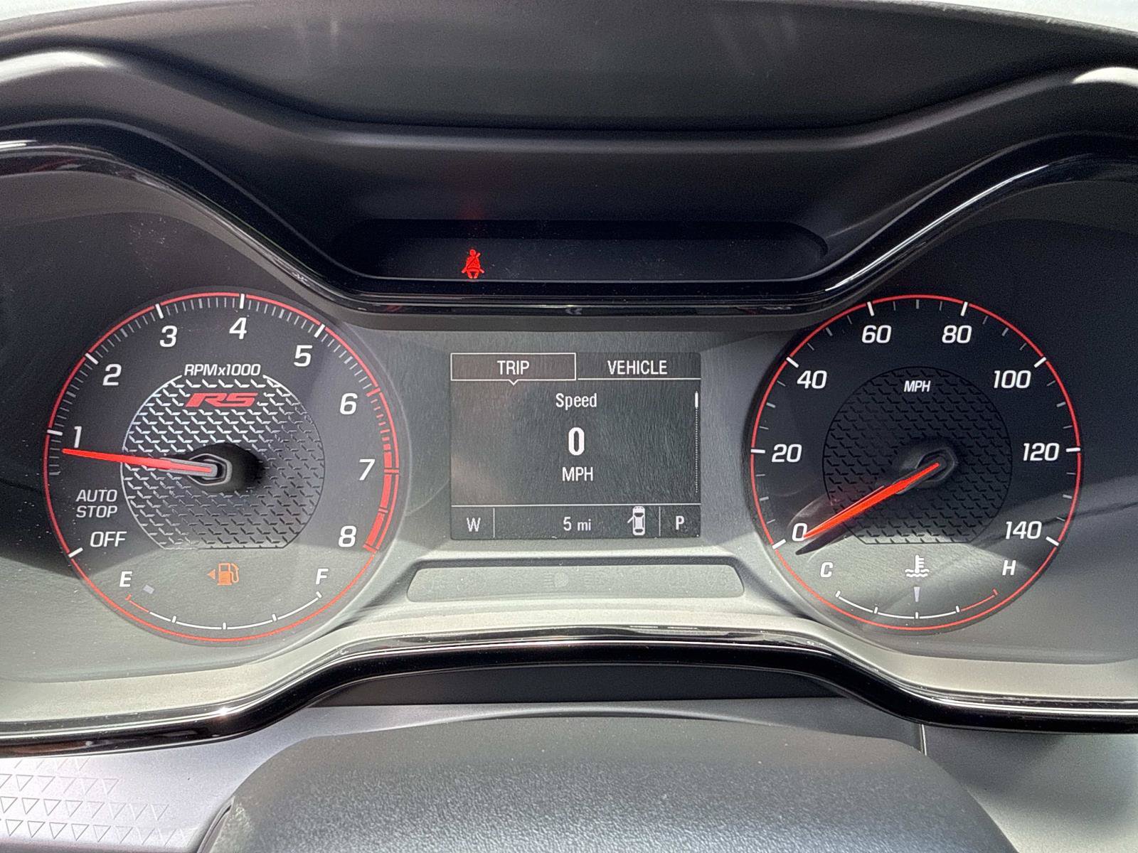 New 2026 Chevrolet Trax RS w/ Sunroof Package FWD image 29