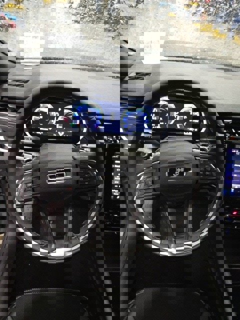 New 2025 Jeep Grand Cherokee Altitude image 11