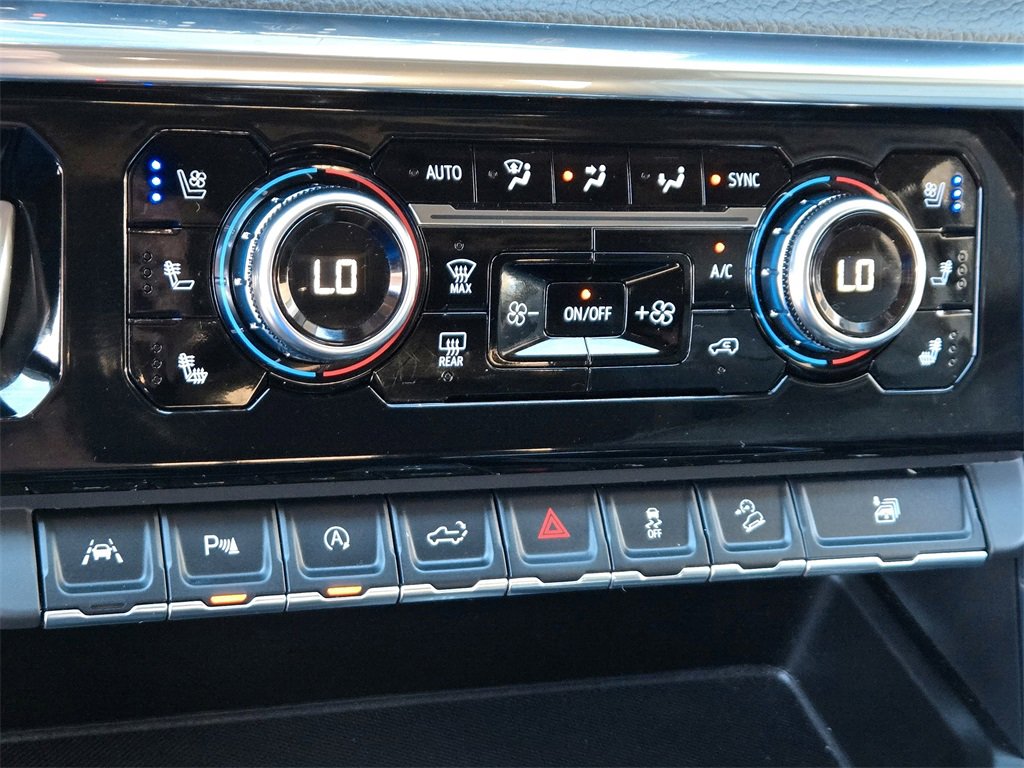 Used 2024 GMC Sierra 1500 Denali w/ Denali Reserve Package image 20