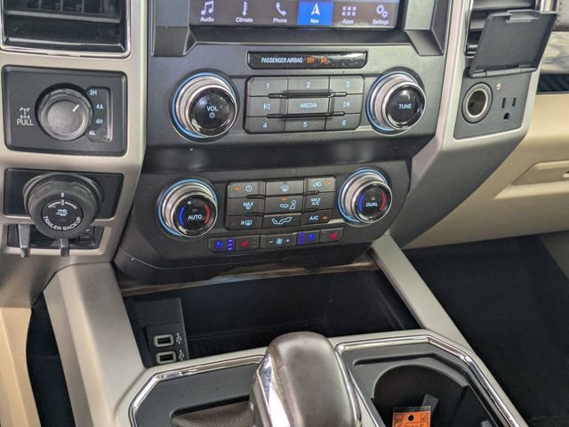 Used 2019 Ford F150 Lariat w/ Equipment Group 502A Luxury AWD/4WD image 22