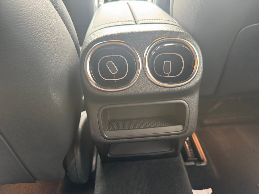 Used 2023 Mercedes-Benz GLC 300 4MATIC image 18