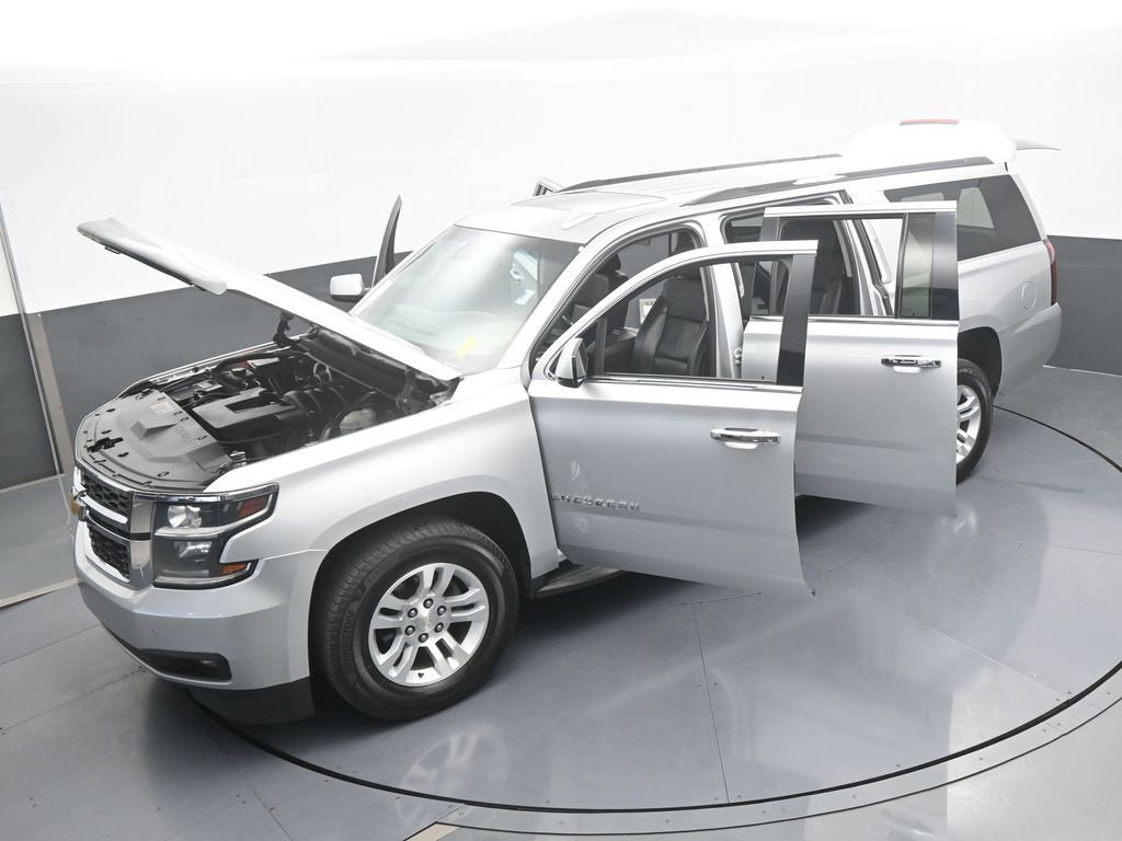 Used 2018 Chevrolet Suburban LT image 66
