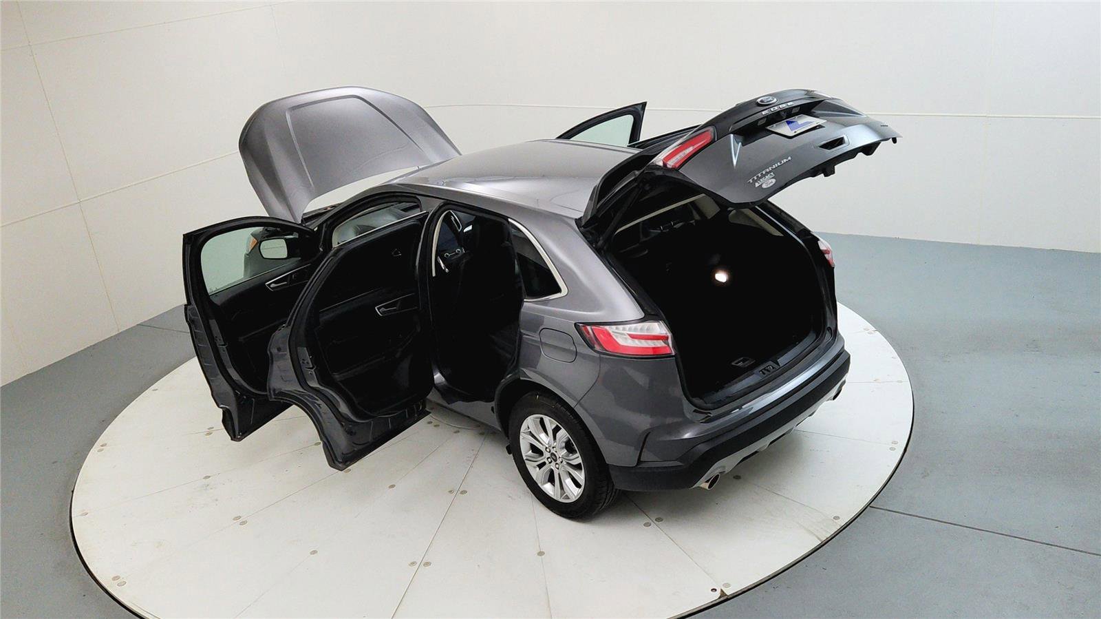 Used 2024 Ford Edge Titanium AWD/4WD image 20