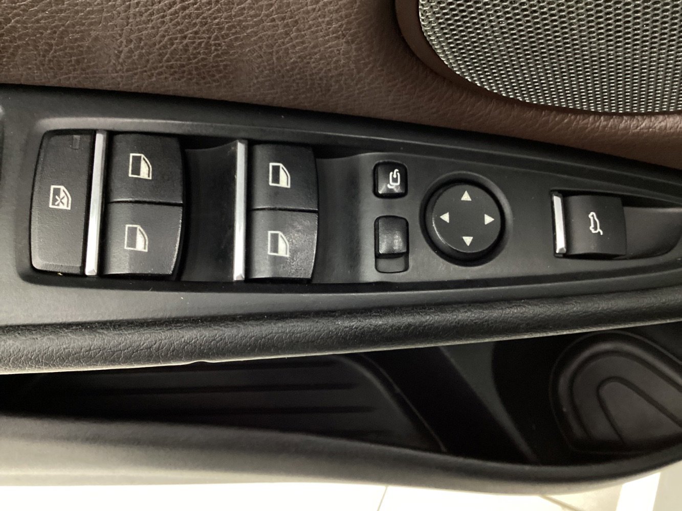 Used 2018 BMW X5 xDrive40e image 40