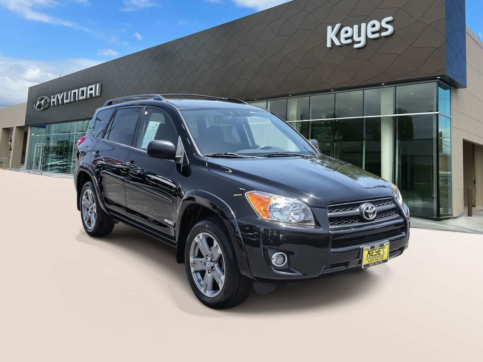 Used 2009 Toyota RAV4 Sport FWD image 3