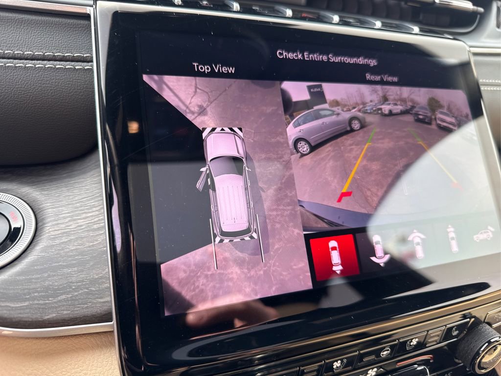 Used 2025 Jeep Grand Cherokee L Limited w/ Luxury Tech Group II image 36