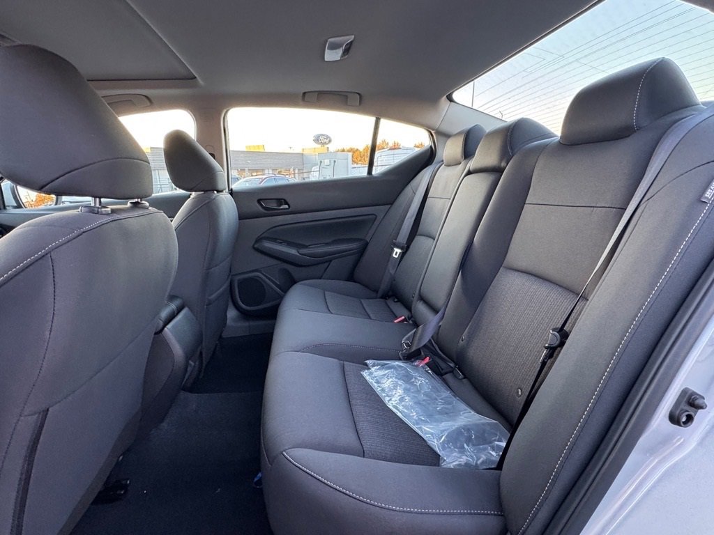 New 2025 Nissan Altima 2.5 SV w/ SV Premium Package image 11