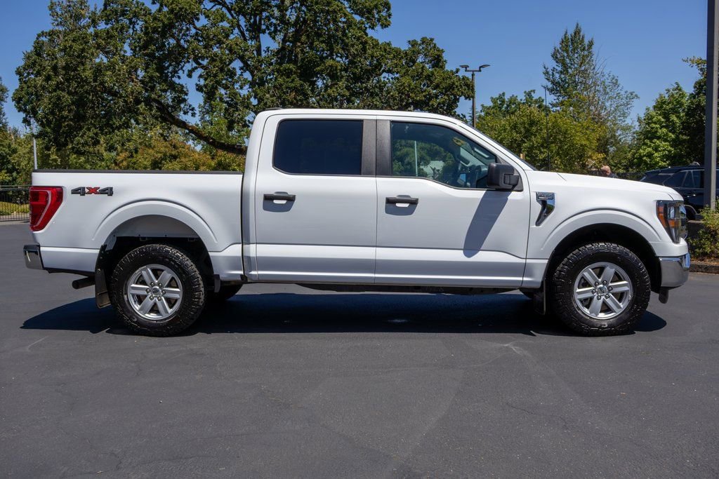 Used 2023 Ford F150 XLT w/ Trailer Tow Package image 6