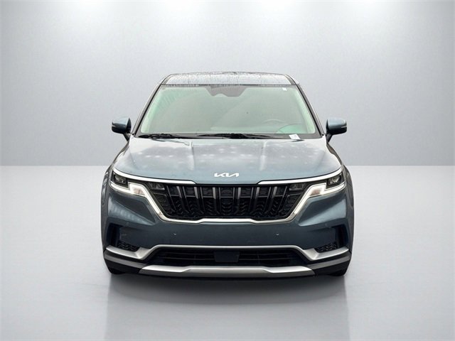 Certified 2024 Kia Carnival EX image 2