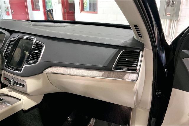 Certified 2024 Volvo XC90 T8 Ultimate w/ Protection Package Premier AWD/4WD image 20