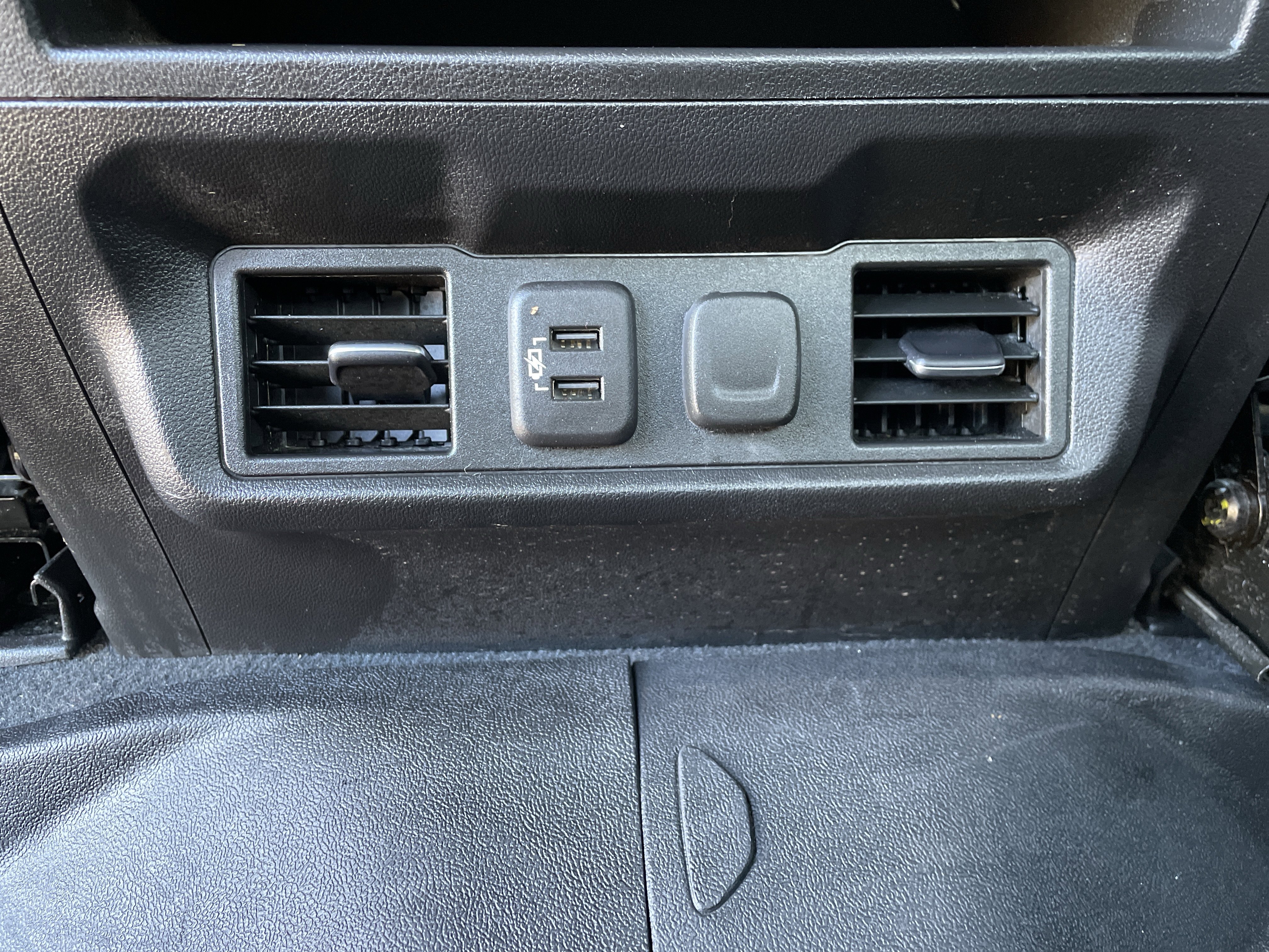 Used 2021 Chevrolet Silverado 1500 LT w/ All Star Edition Plus image 18