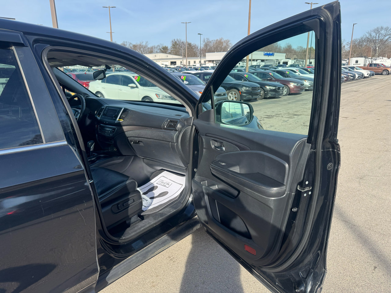 Used 2017 Honda Ridgeline RTL image 11