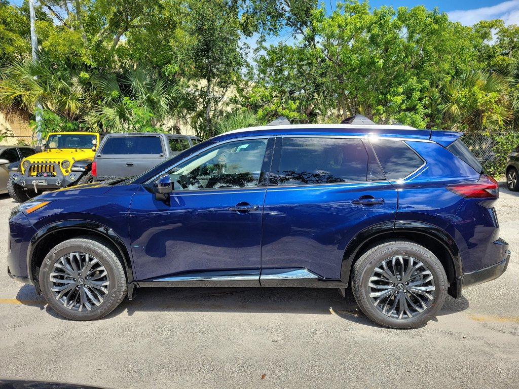 New 2026 Nissan Rogue Platinum AWD/4WD image 9
