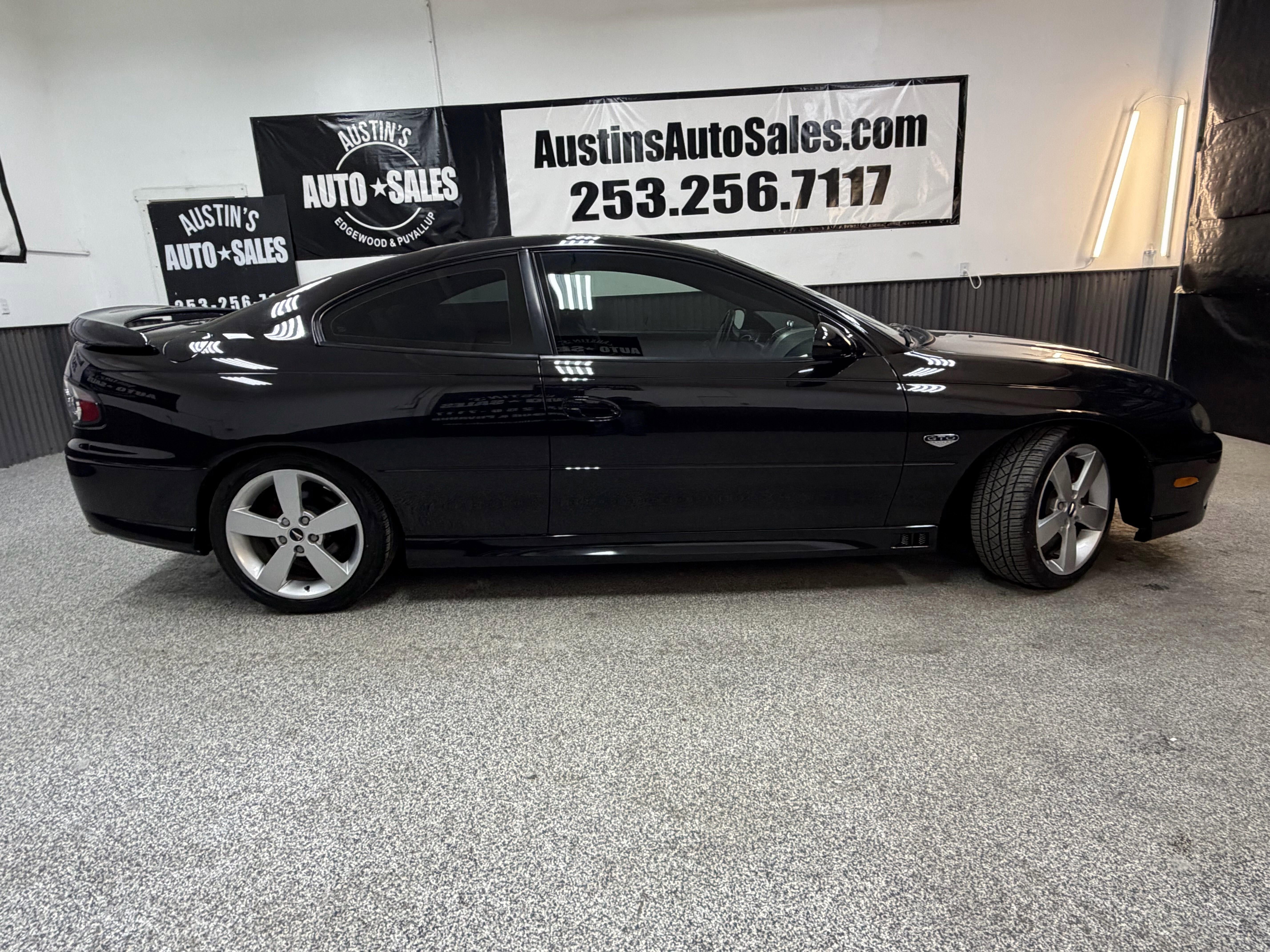 Used 2006 Pontiac GTO RWD image 2