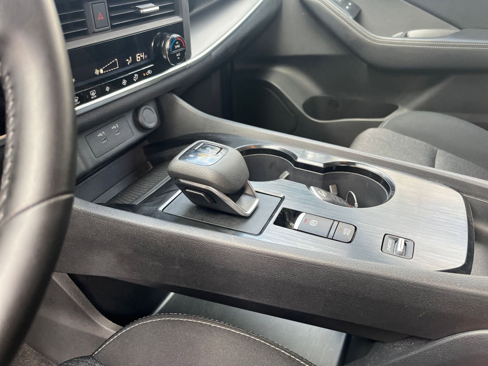 Used 2025 Nissan Rogue SV FWD image 42