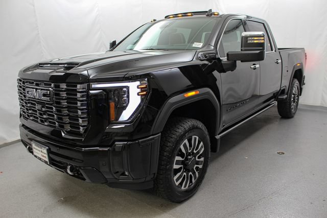 New 2026 GMC Sierra 2500 Denali Ultimate w/ LPO, Black Badging Package AWD/4WD image 5
