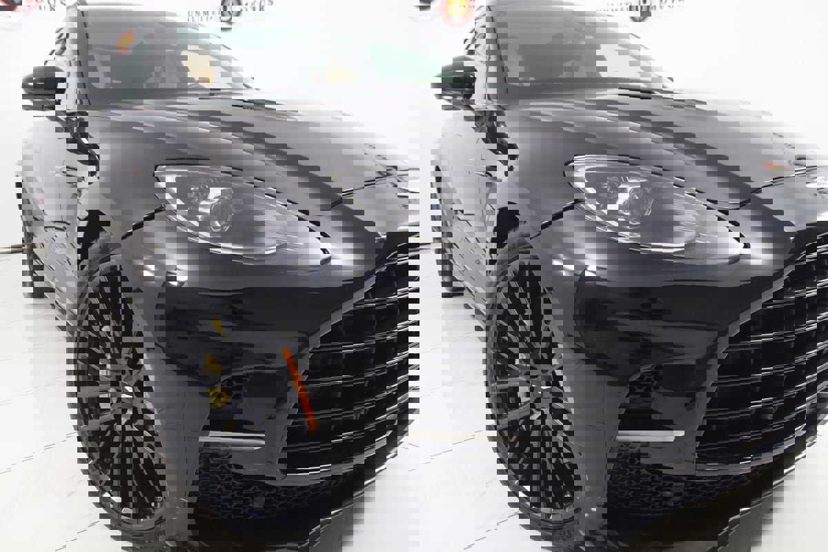 Used 2023 Aston Martin DBX 707 image 25