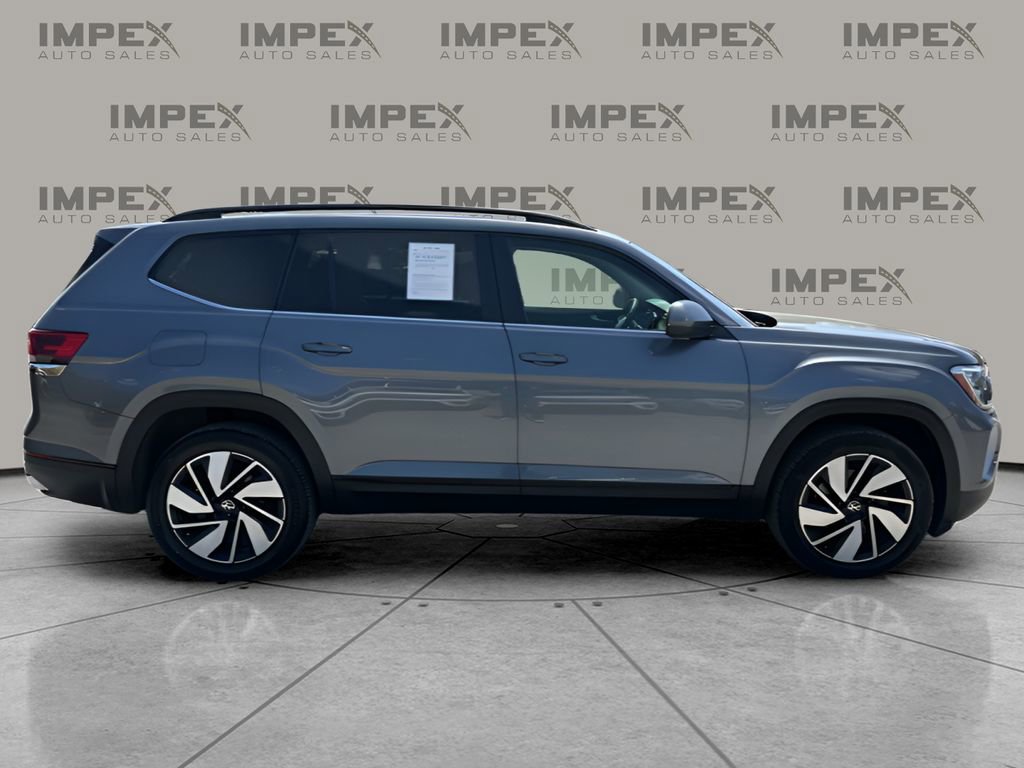 Used 2024 Volkswagen Atlas SE FWD image 7