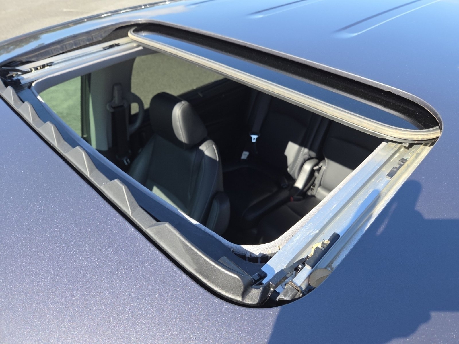 Used 2024 Honda Odyssey EX-L image 4