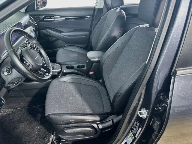 Used 2024 Kia Seltos S AWD/4WD image 15