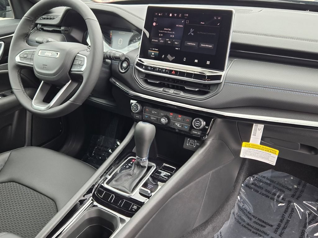 New 2026 Jeep Compass Latitude AWD/4WD image 11
