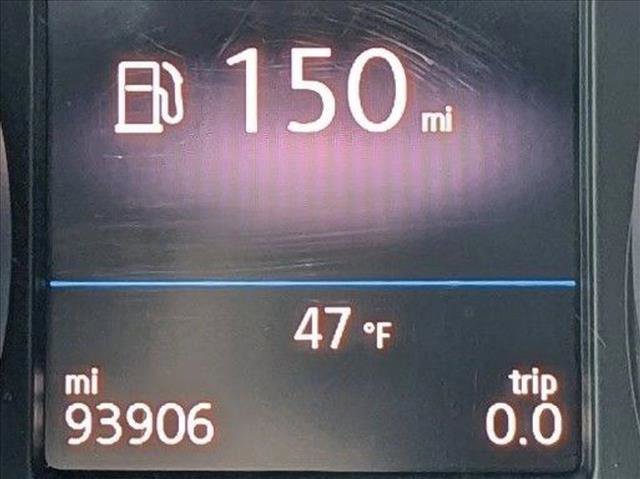 Used 2019 Volkswagen Tiguan SE w/ Panoramic Sunroof Package image 10