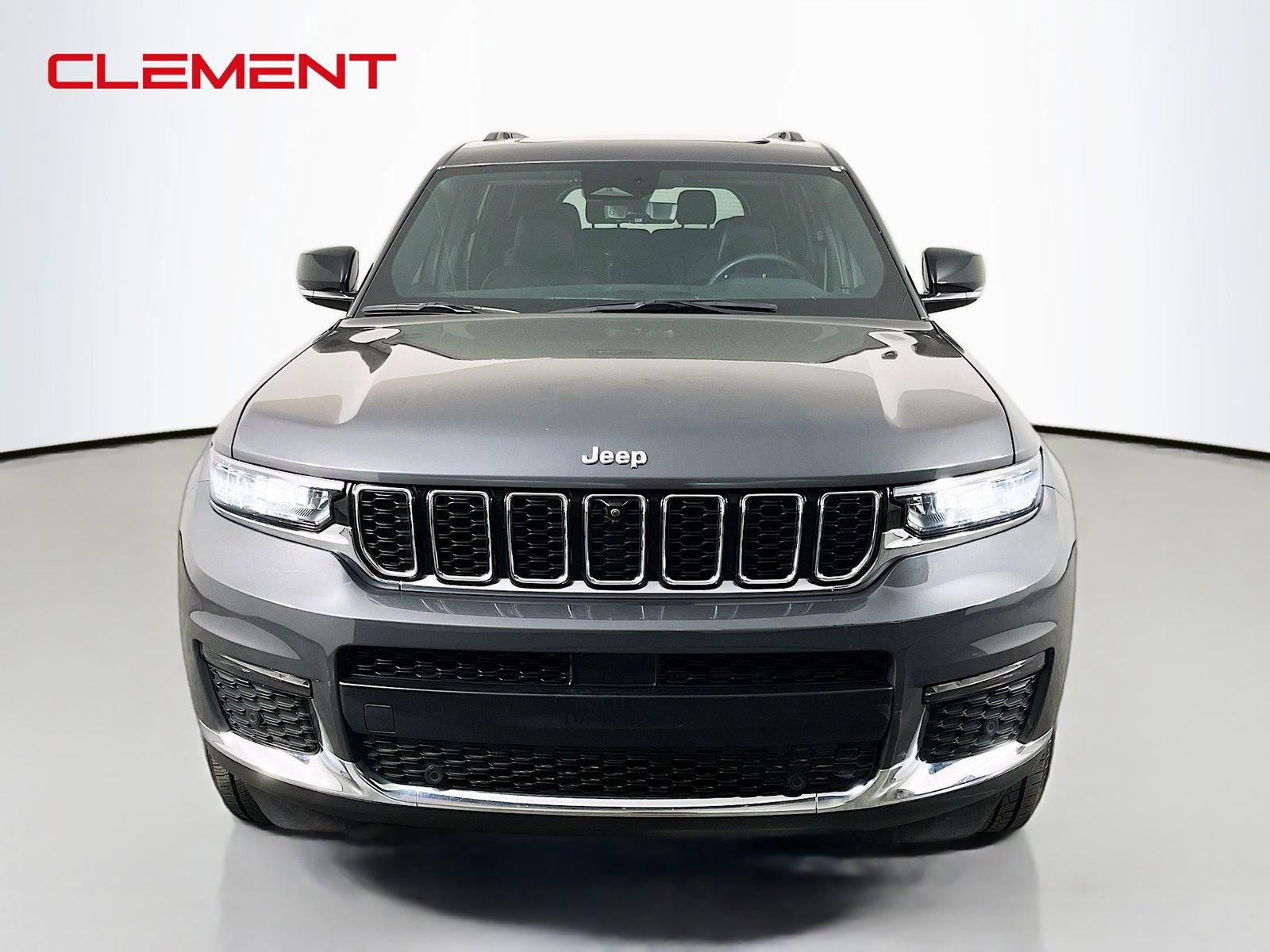 Used 2024 Jeep Grand Cherokee L Limited w/ Luxury Tech Group II AWD/4WD image 3