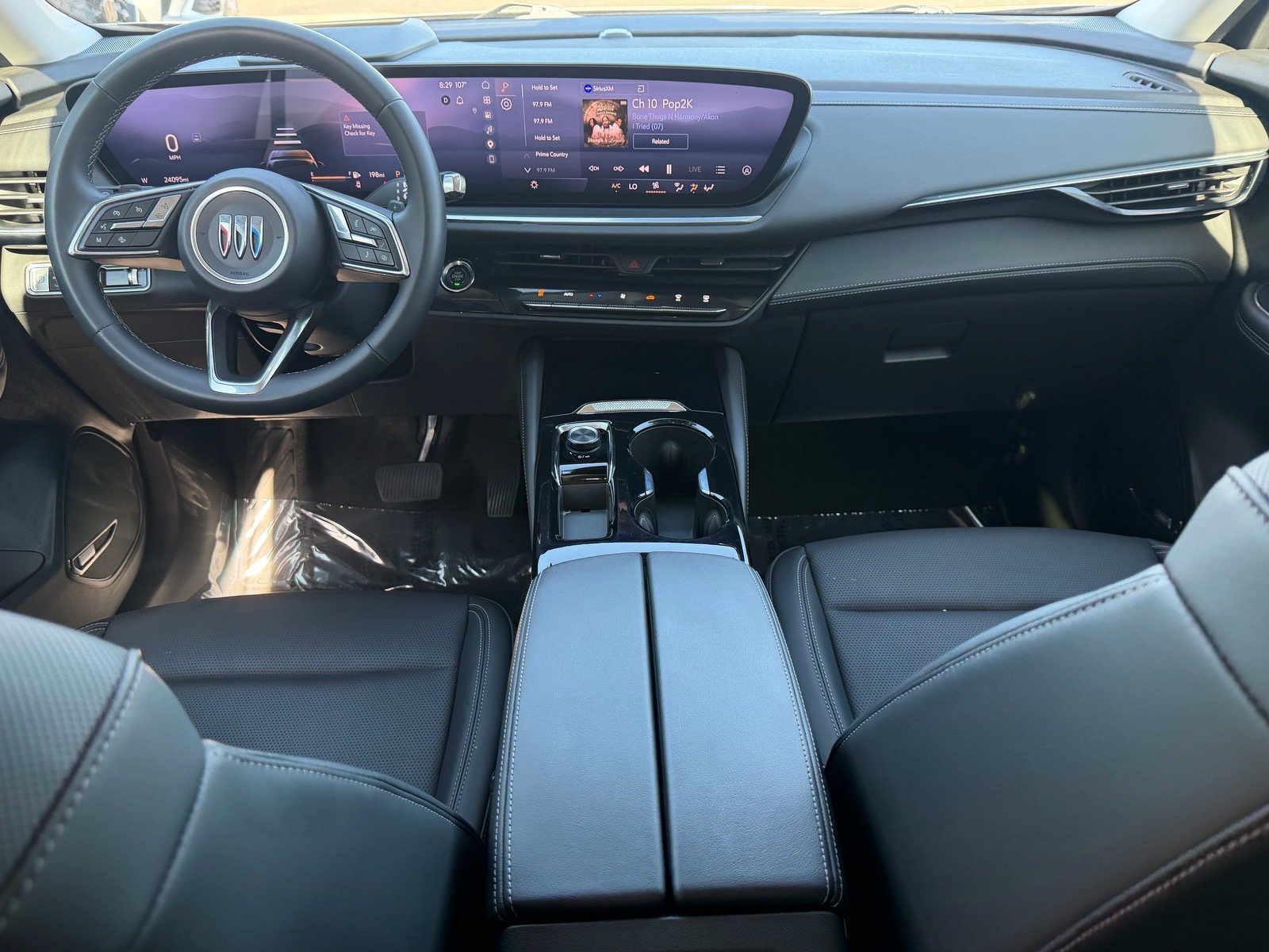 Used 2025 Buick Envision Preferred AWD/4WD image 16