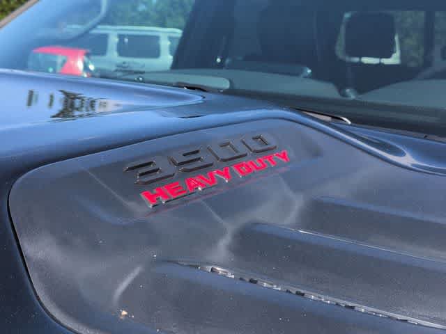 New 2026 RAM 3500 Laramie AWD/4WD image 13