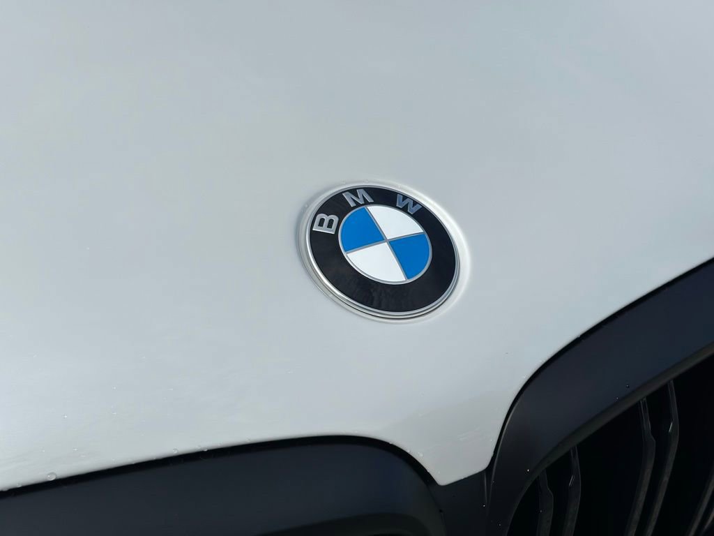 New 2026 BMW X5 M60i image 11