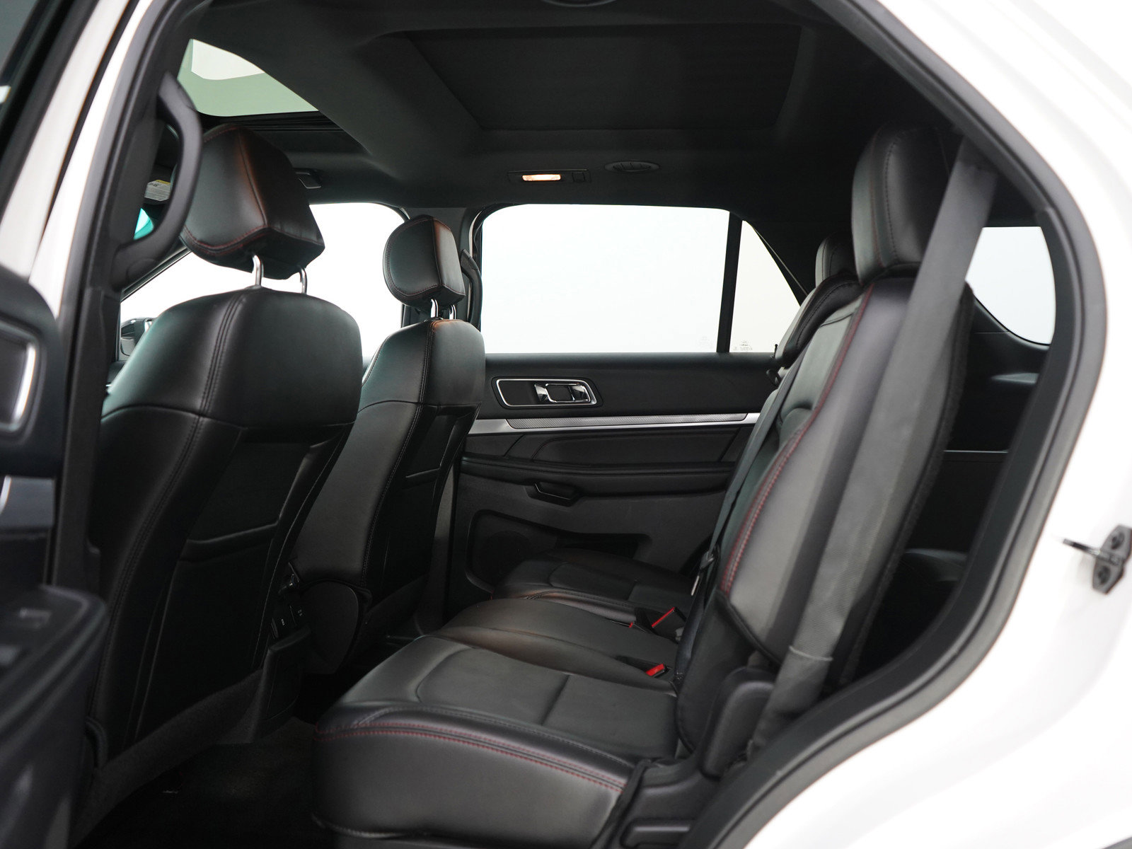 Used 2016 Ford Explorer Sport w/ Equipment Group 401A AWD/4WD image 19