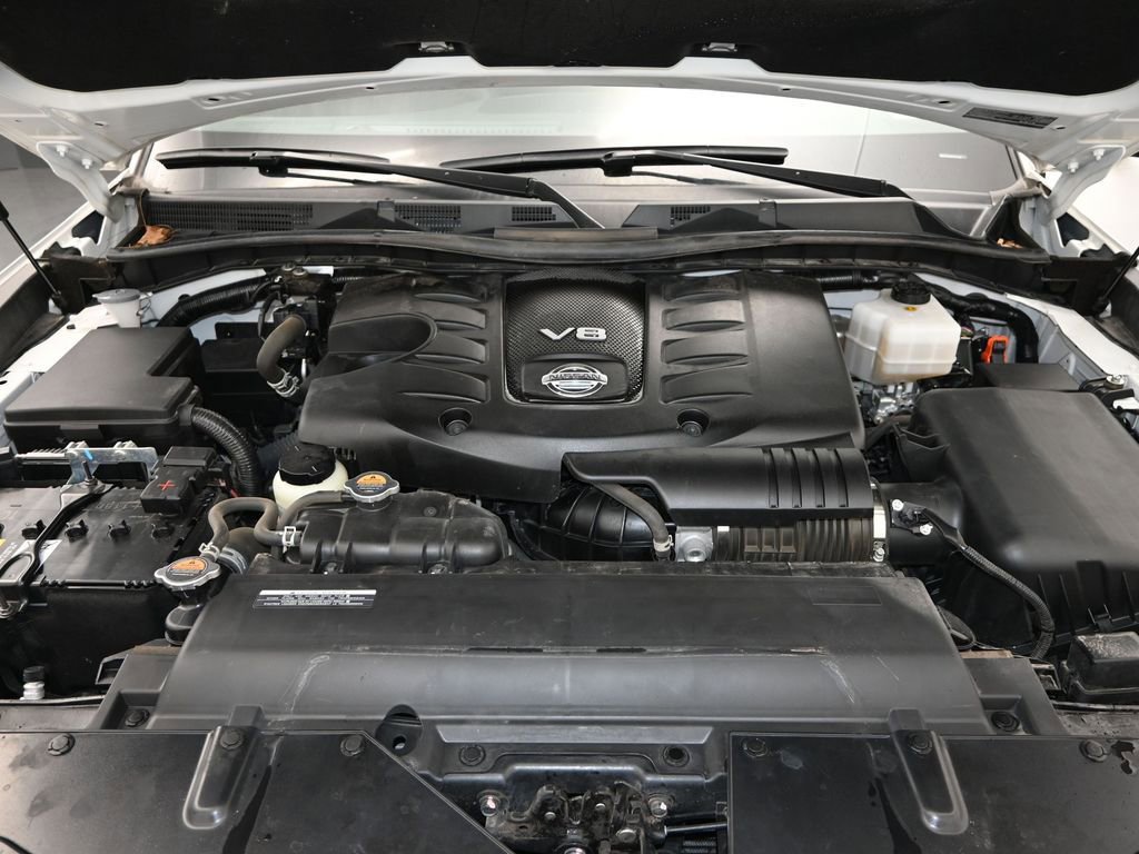 Used 2024 Nissan Armada SL w/ Captain's Chairs Package RWD image 24