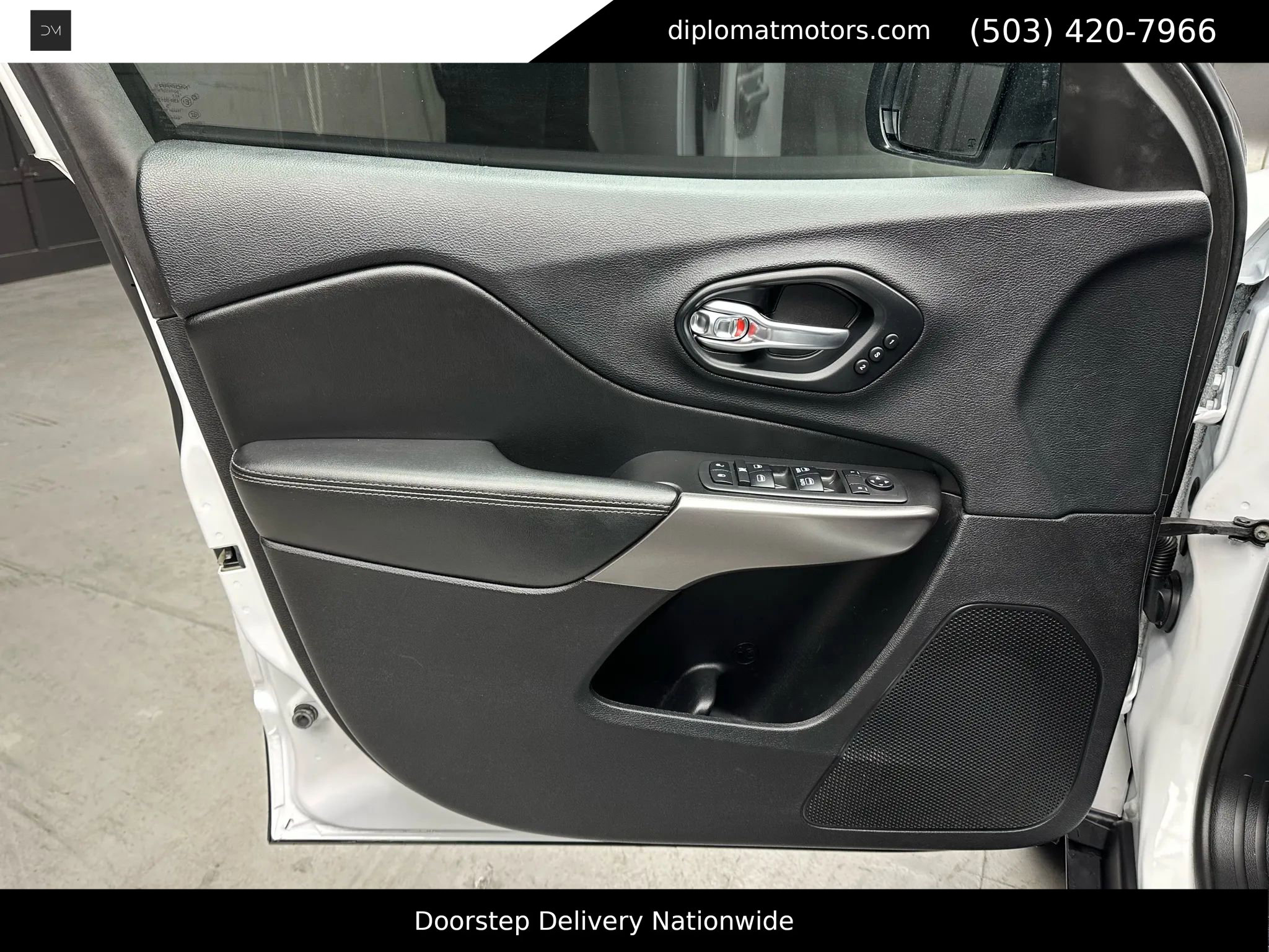 Used 2019 Jeep Cherokee Limited image 22