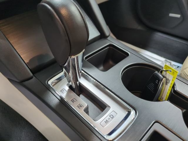 Used 2017 Subaru Outback 3.6R Limited image 13