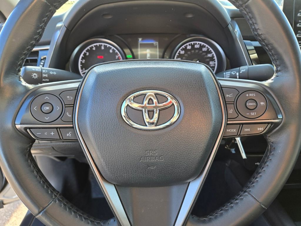 Used 2024 Toyota Camry SE image 23