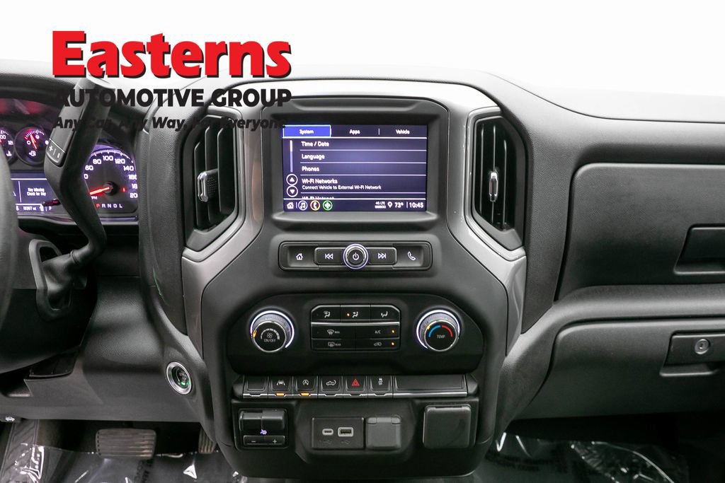 Used 2024 Chevrolet Silverado 1500 Custom w/ LPO, Dark Essentials Package AWD/4WD image 17