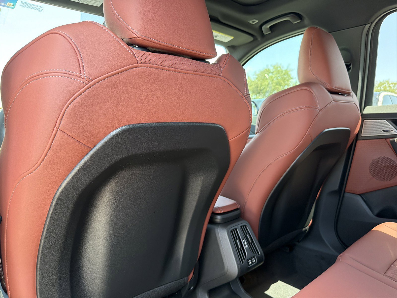 New 2026 BMW X1 xDrive28i w/ Technology Package AWD/4WD image 19