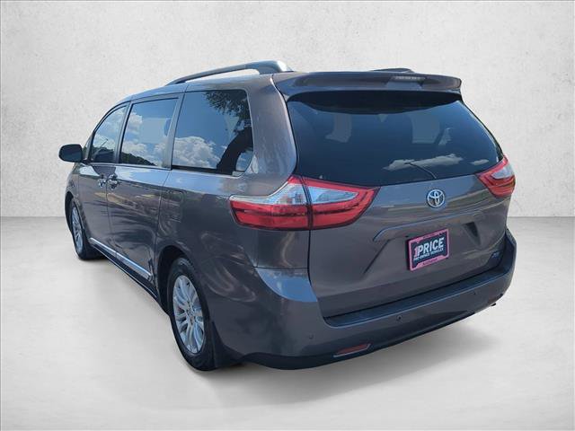 Used 2015 Toyota Sienna XLE Premium FWD image 8