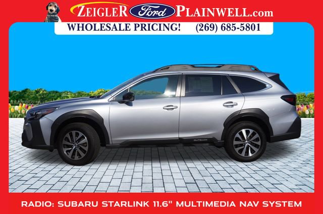 Used 2023 Subaru Outback Premium image 2