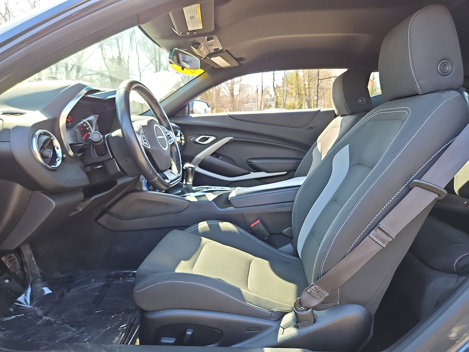 Used 2020 Chevrolet Camaro LS image 13