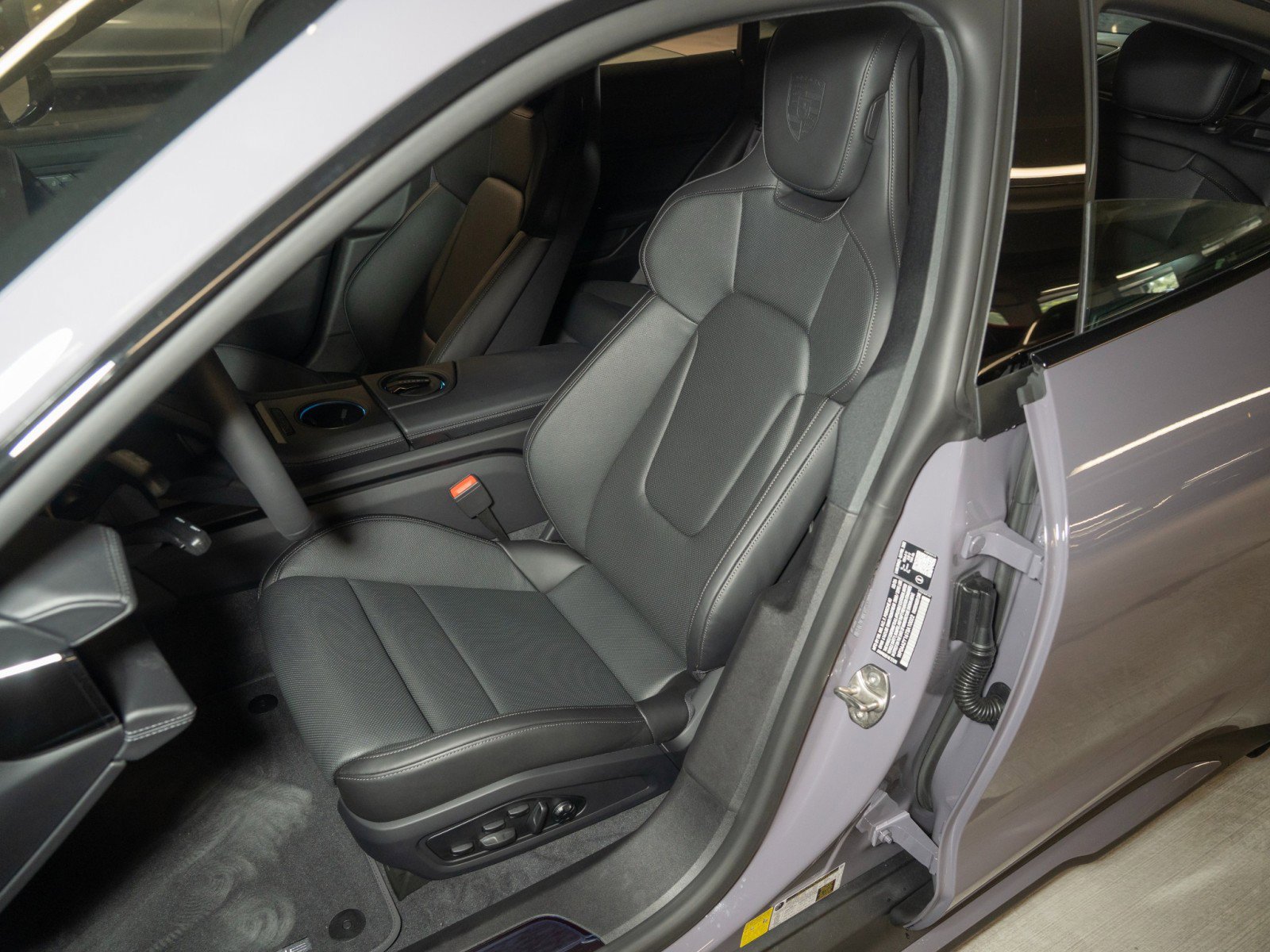 New 2026 Porsche Taycan RWD image 5