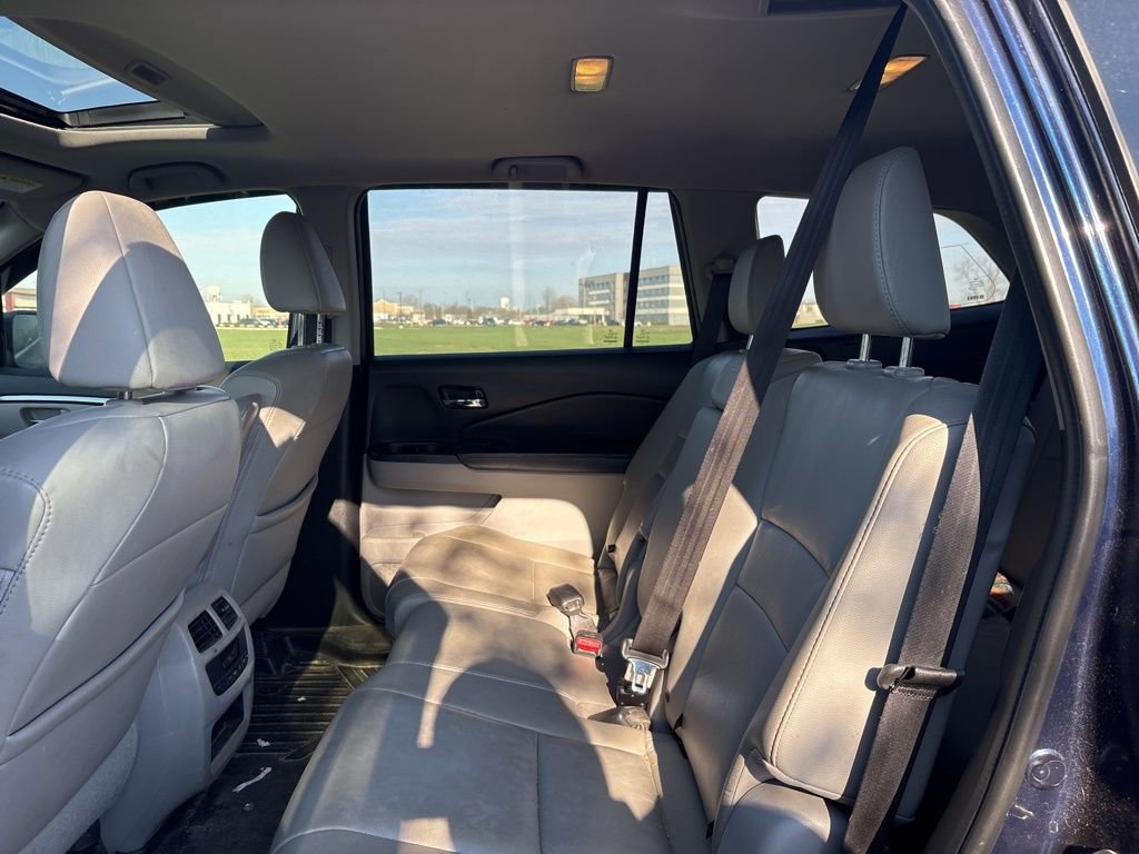 Used 2017 Honda Pilot EX-L image 16