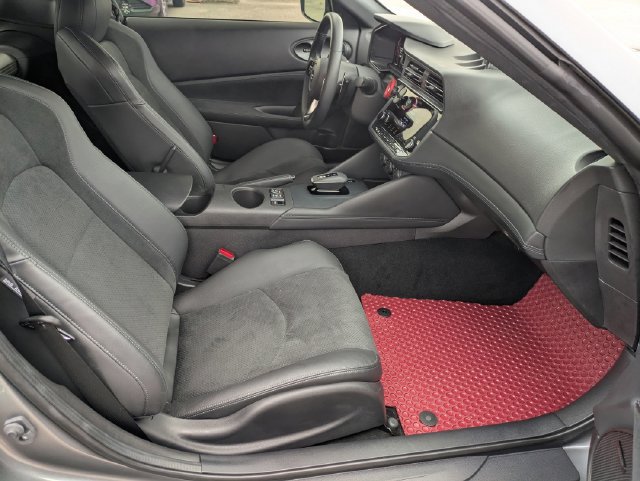 Used 2025 Nissan Z Performance w/ Floor Mat Package RWD image 25