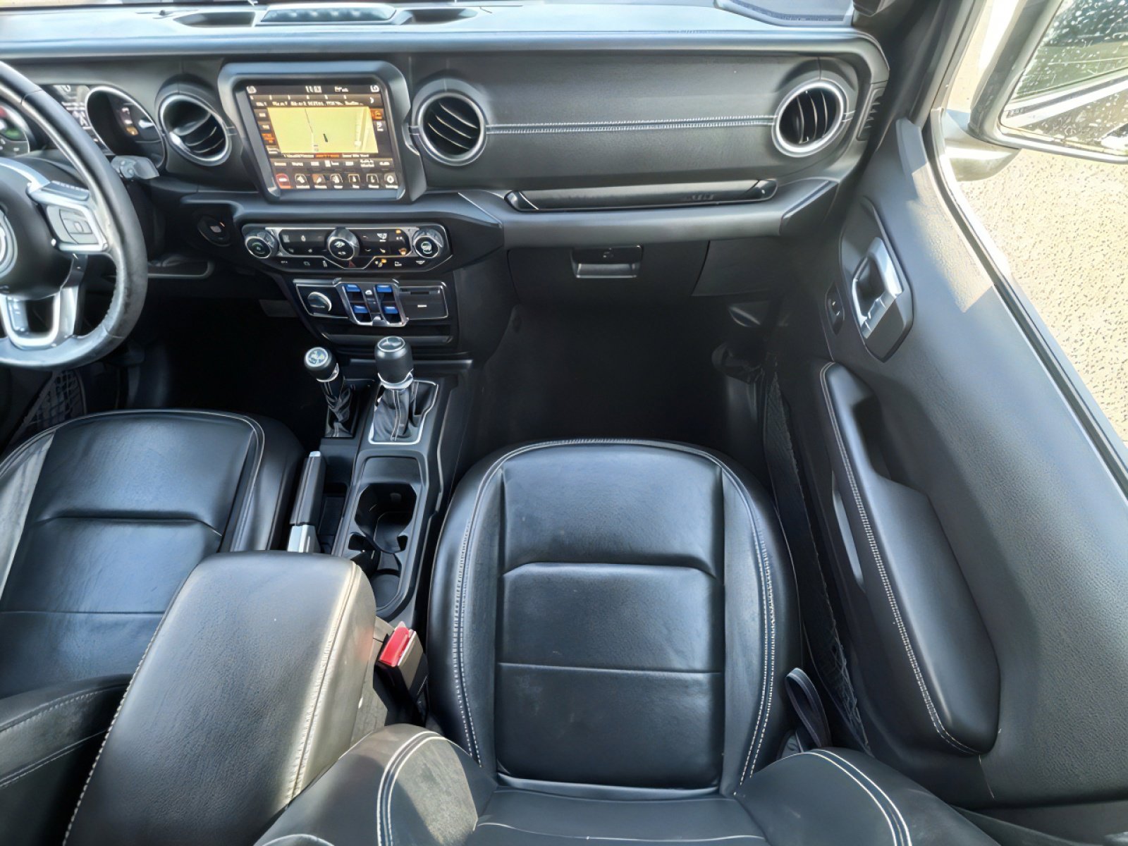 Used 2021 Jeep Wrangler Unlimited Sahara w/ Cold Weather Group image 16